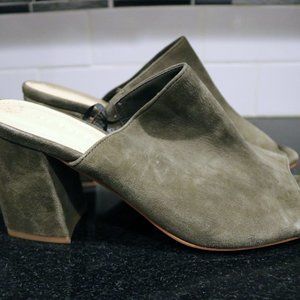 Marc Fisher Women's Open Toe blocked heel Slip on mules sandals shoes 9.M